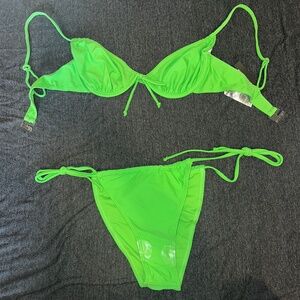 PrettyLittleThing (PLT) Neon Green Bikini - US 4